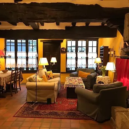 Maison Medievale Dinan